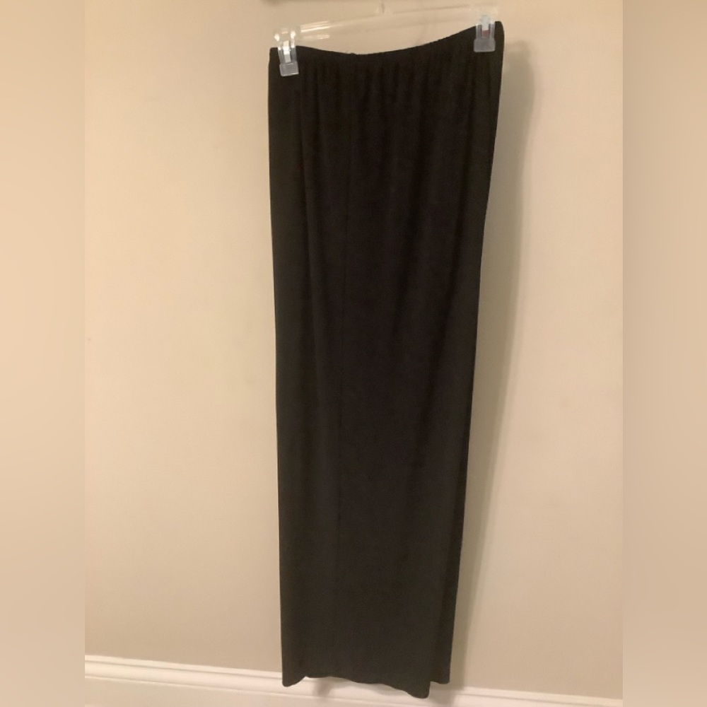 Straight wide leg pants 95% polyester 5% spandex very flowy elastic waist 14W